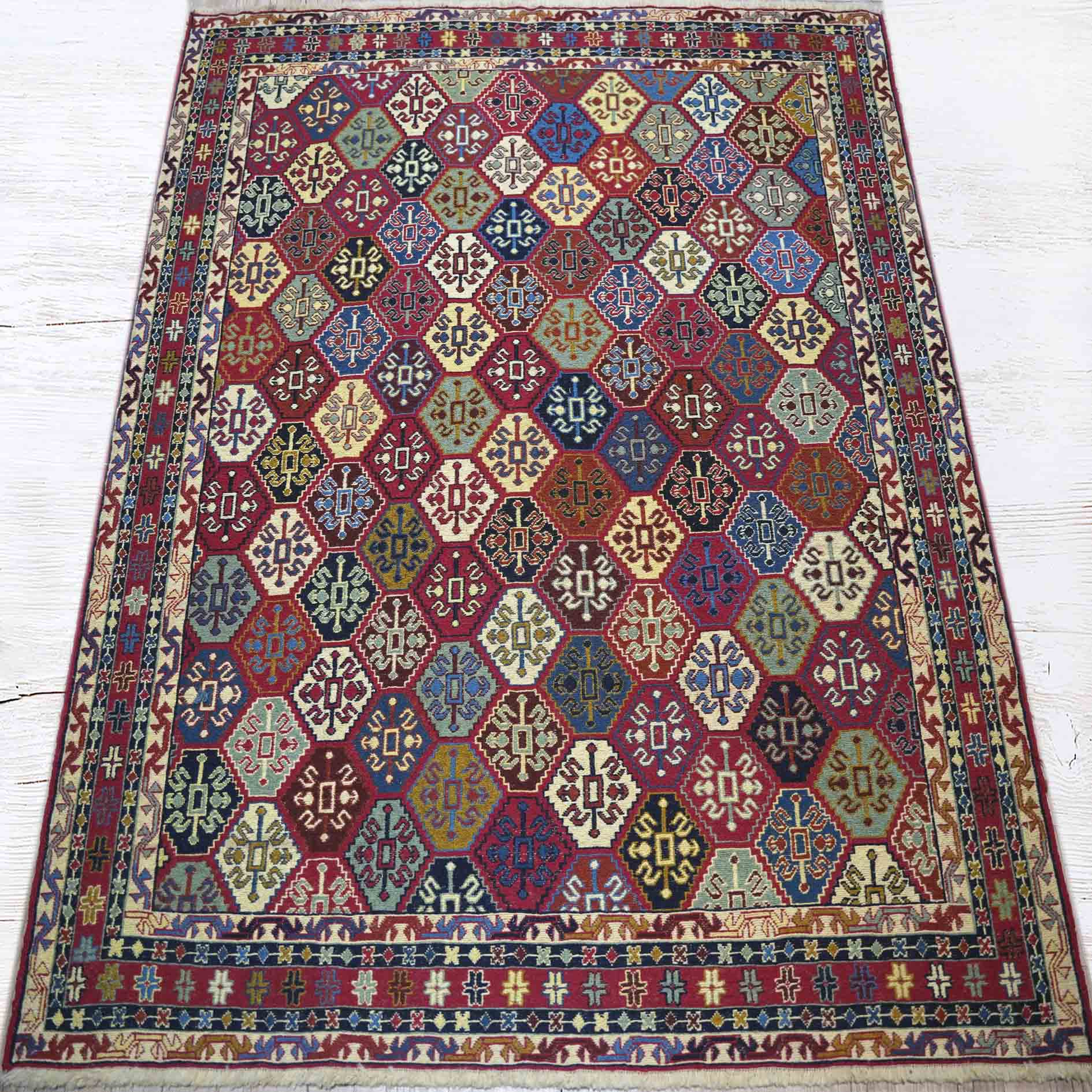 قالیچه ورنی