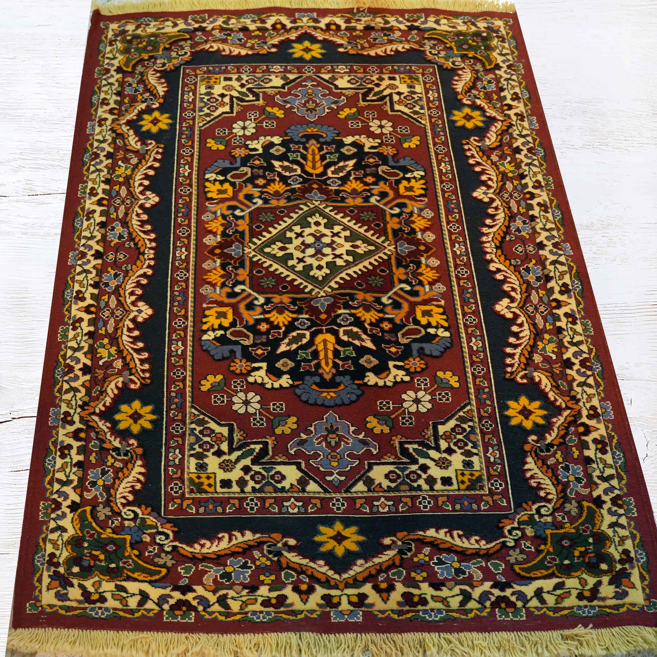 گلیم فرش قشقایی